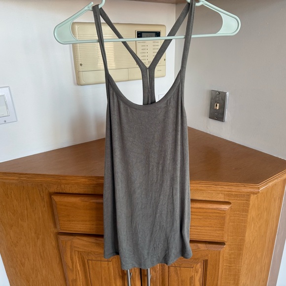 ZYIA Moss Ribbed Daphne Tank - Picture 3 of 3